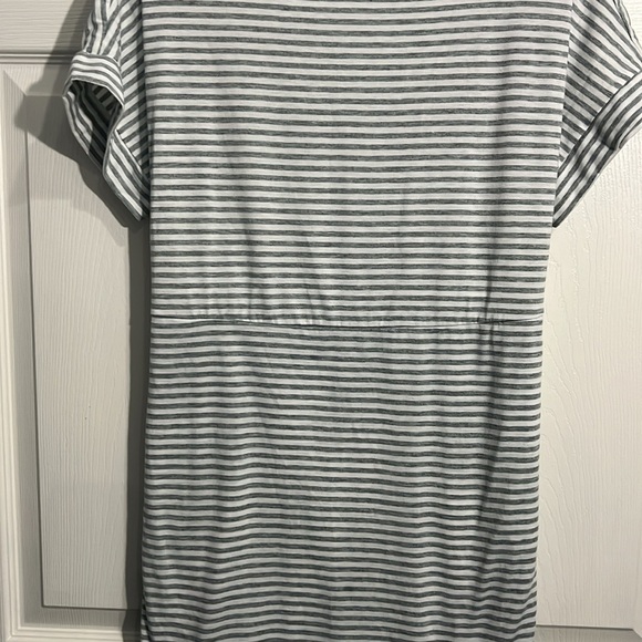 UVN Womens Gray White Striped Mini Dress - Tie Waist - Short Sleeve - Size XXL - Picture 2 of 8